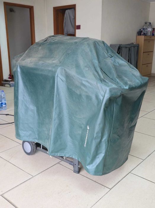 Grelhador a Gás CAMPINGAZ com Tampa e Cobertura — Bom Estado