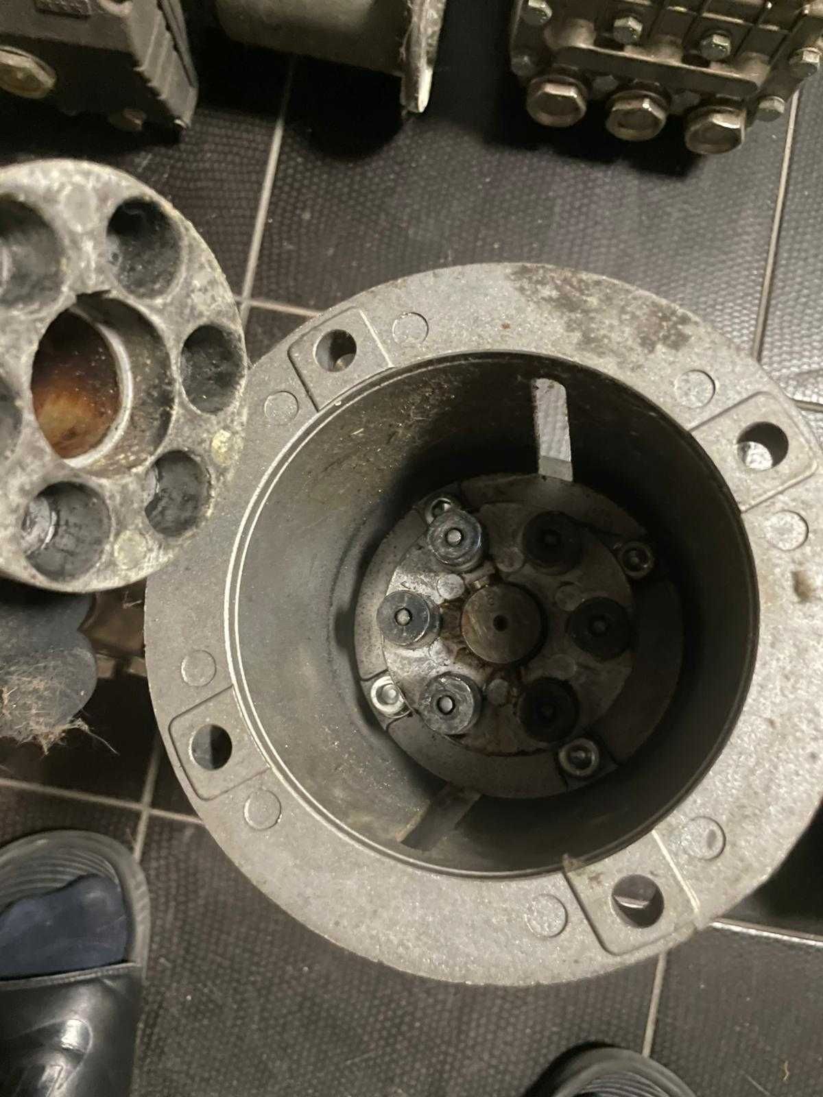 Pompy wysokociśnieniowe interpump - HT 4715 za sztuke