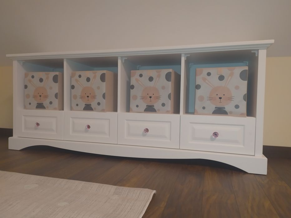 Komoda szafa RTV zestawy dziecięce lakierowane modne
