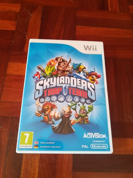 jogo para WII e Wii-U- Skylander com portal e figuras