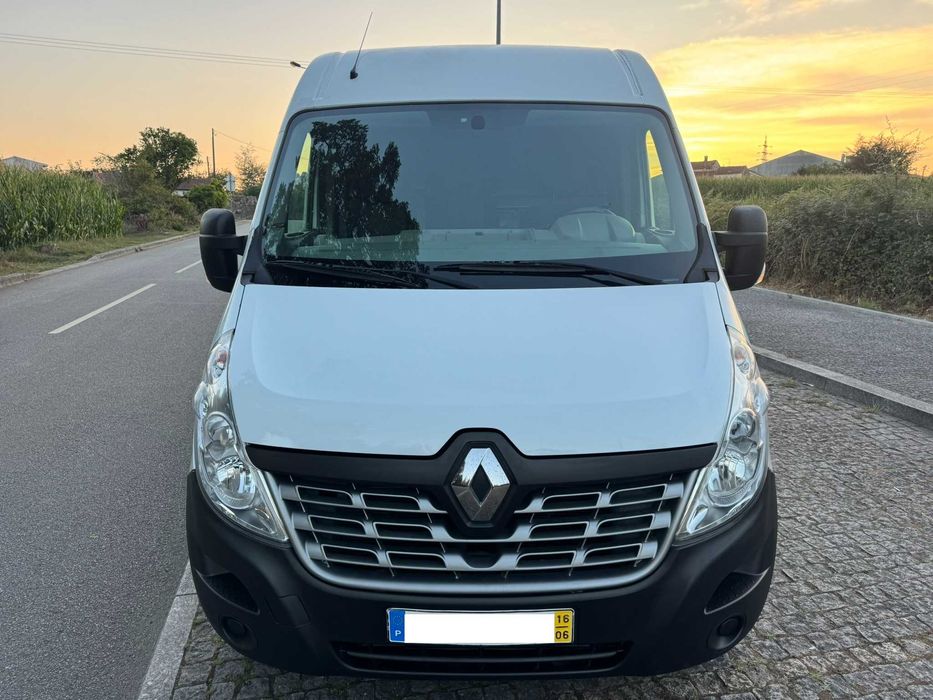 Renault Master L2H2 2.3 Dci 125cv Caixa Isotérmica Com Frio