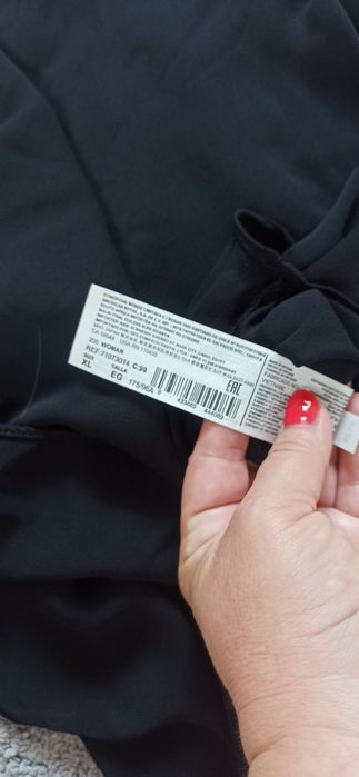 Czarna bluzka damska Mango z koronką M L