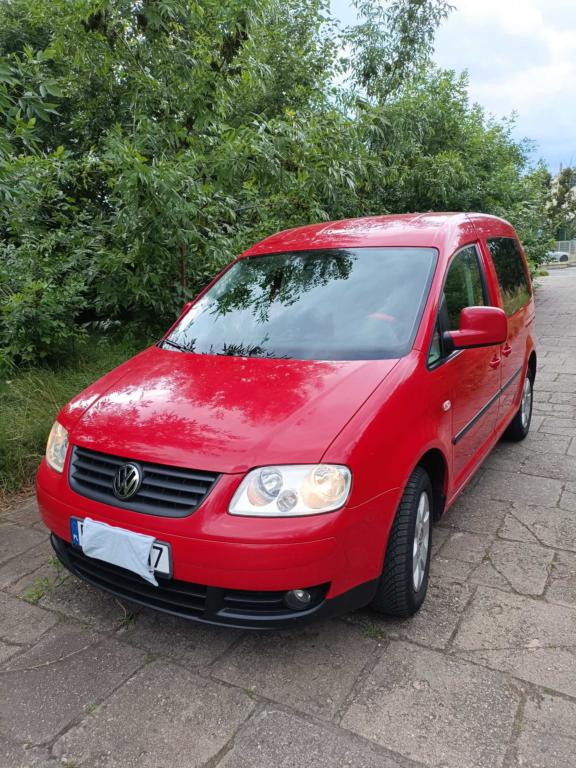 VW Caddy 1,6 benzyna+gaz zadbany