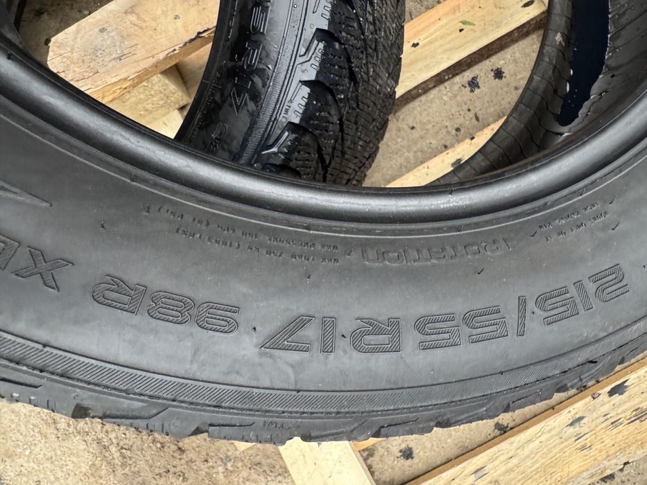 215 55 17 Nokian