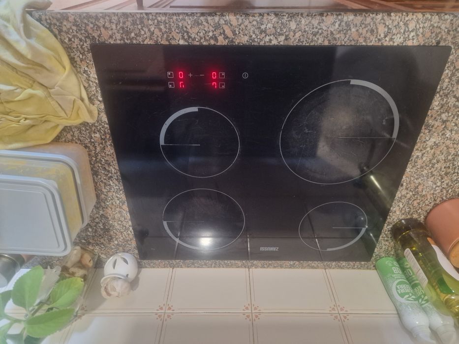 Placa de Vitrocerâmica ZANUSSI ZEV6240FBA