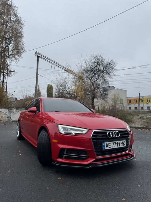 Audi A4 S-Line 2.0 TFSI Quattro