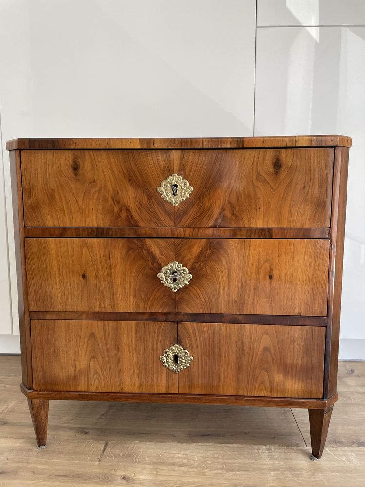 Komoda Dziecięca - Biedermeier poczatek XIX wieku. Po renowacji.