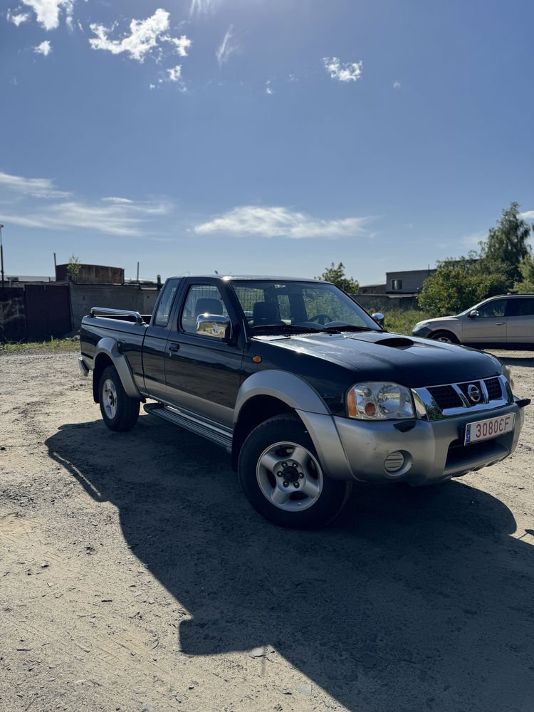 Nissan Navara для зсу