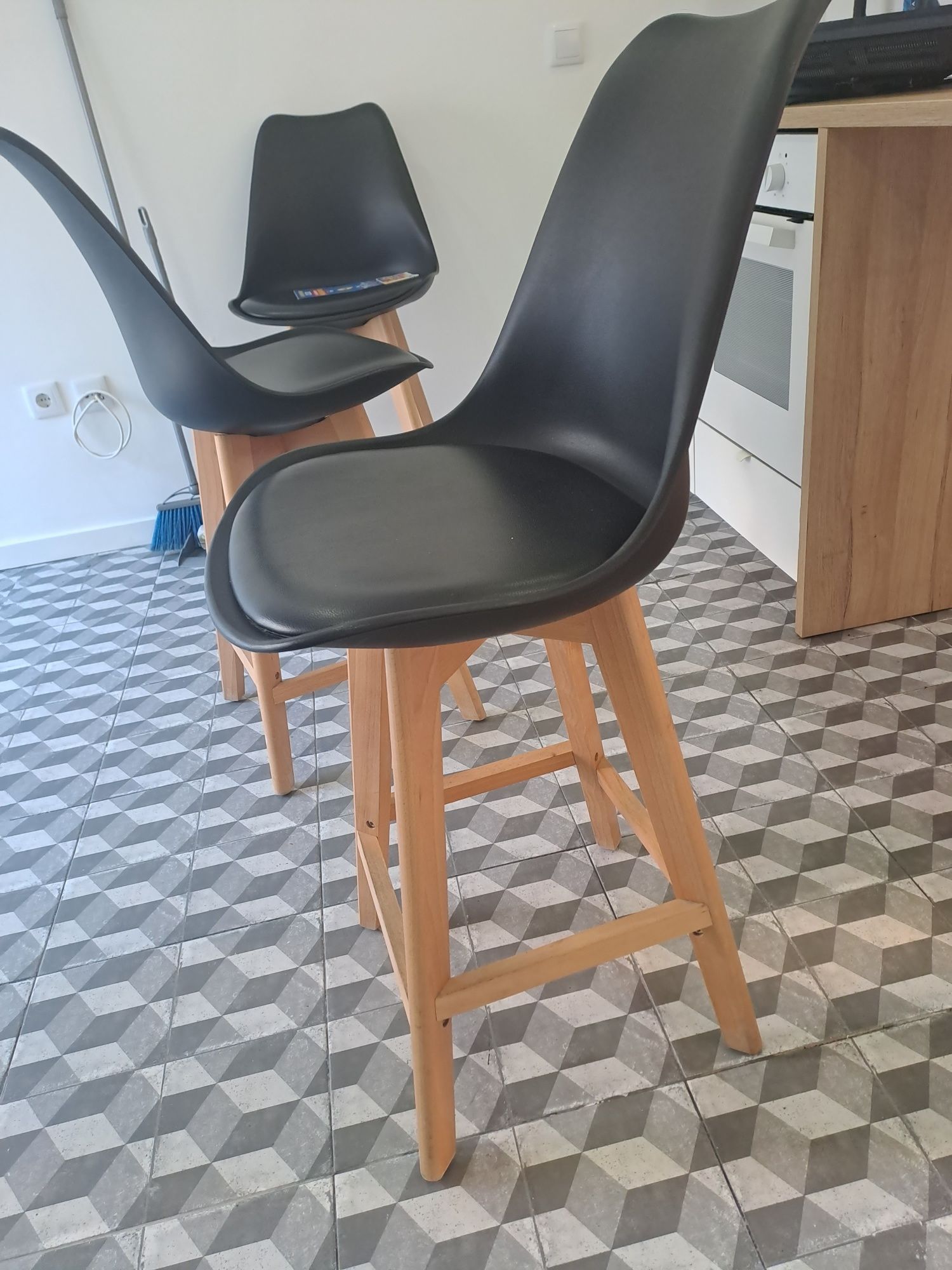 Cadeiras altas para balcão  de cozinha