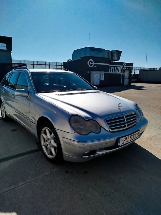 Mercedes-Benz Klasa C automat, zimowe opony, LPG