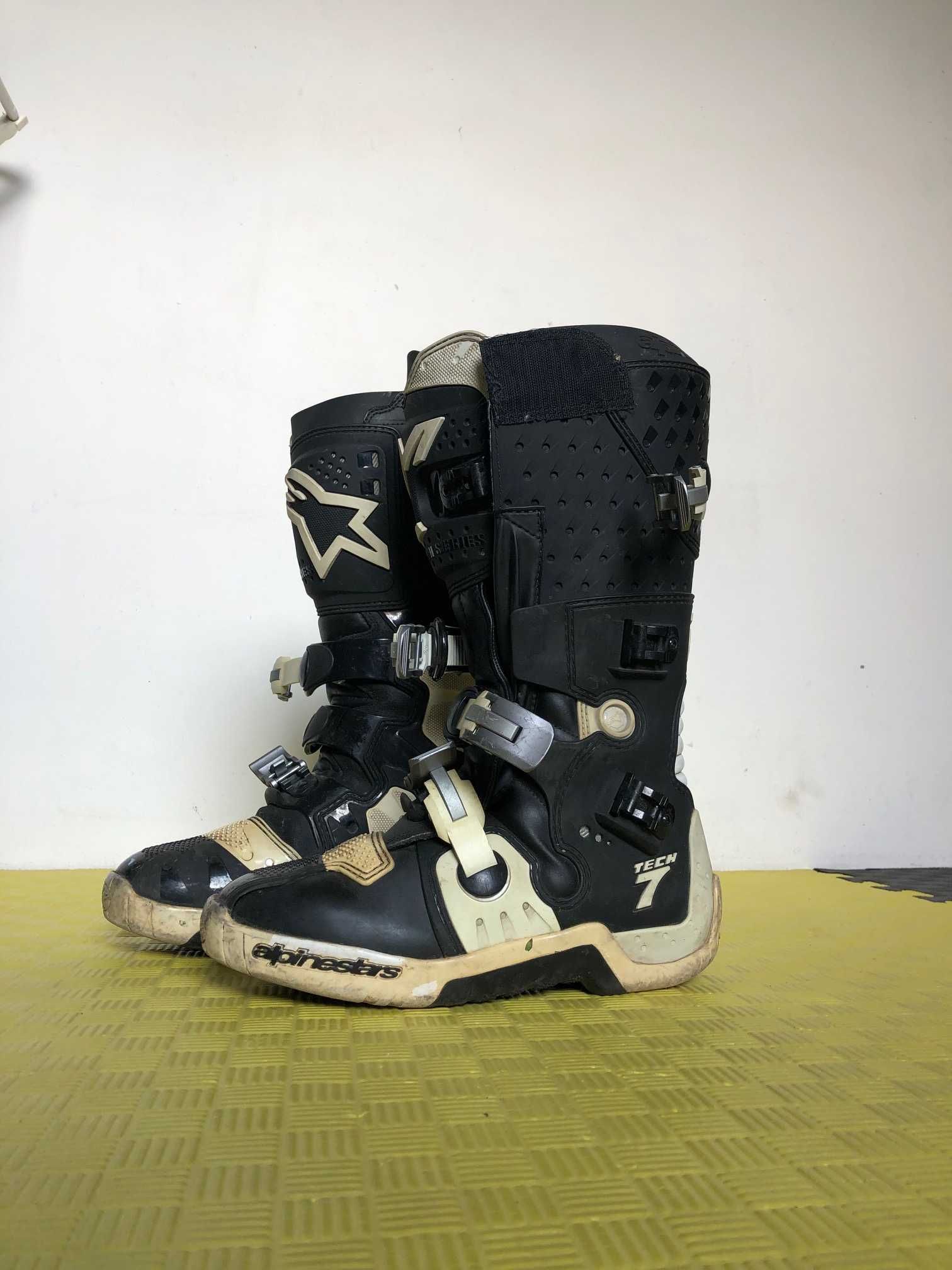 Buty motocrossowe / Dualsport / Enduro Alpinestars Tech7 r. 43