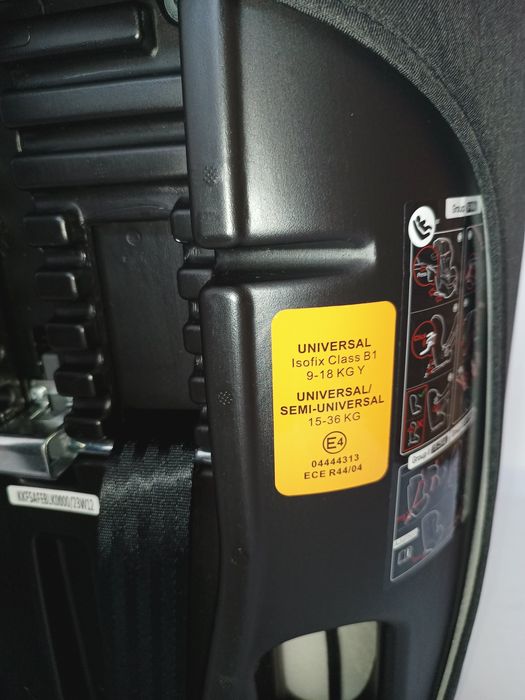 Автокрісло 9-36 Kinderkraft Safety Fix ізофікс