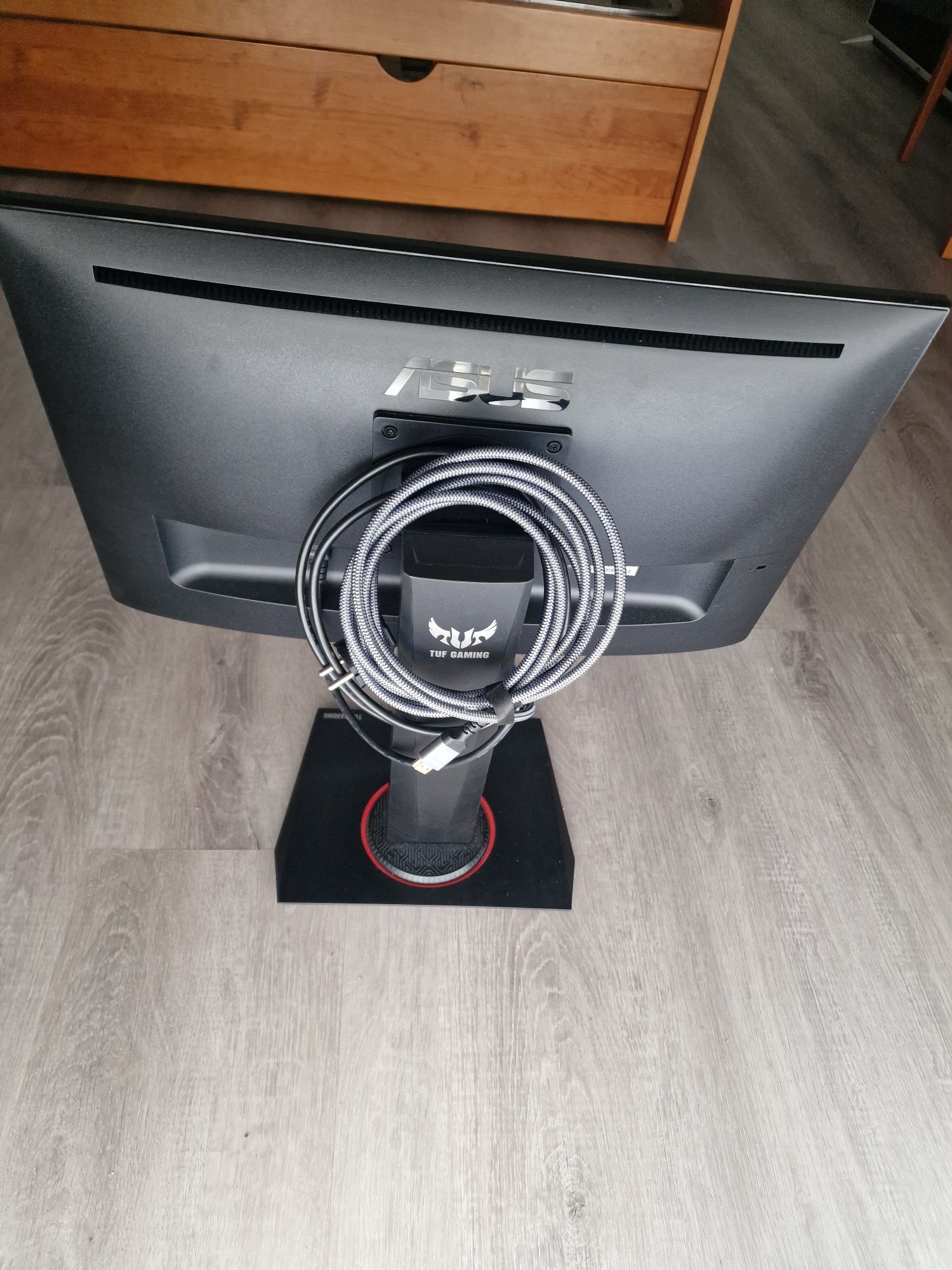 Monitor ASUS TUF GAMING VG249Q 144Hz