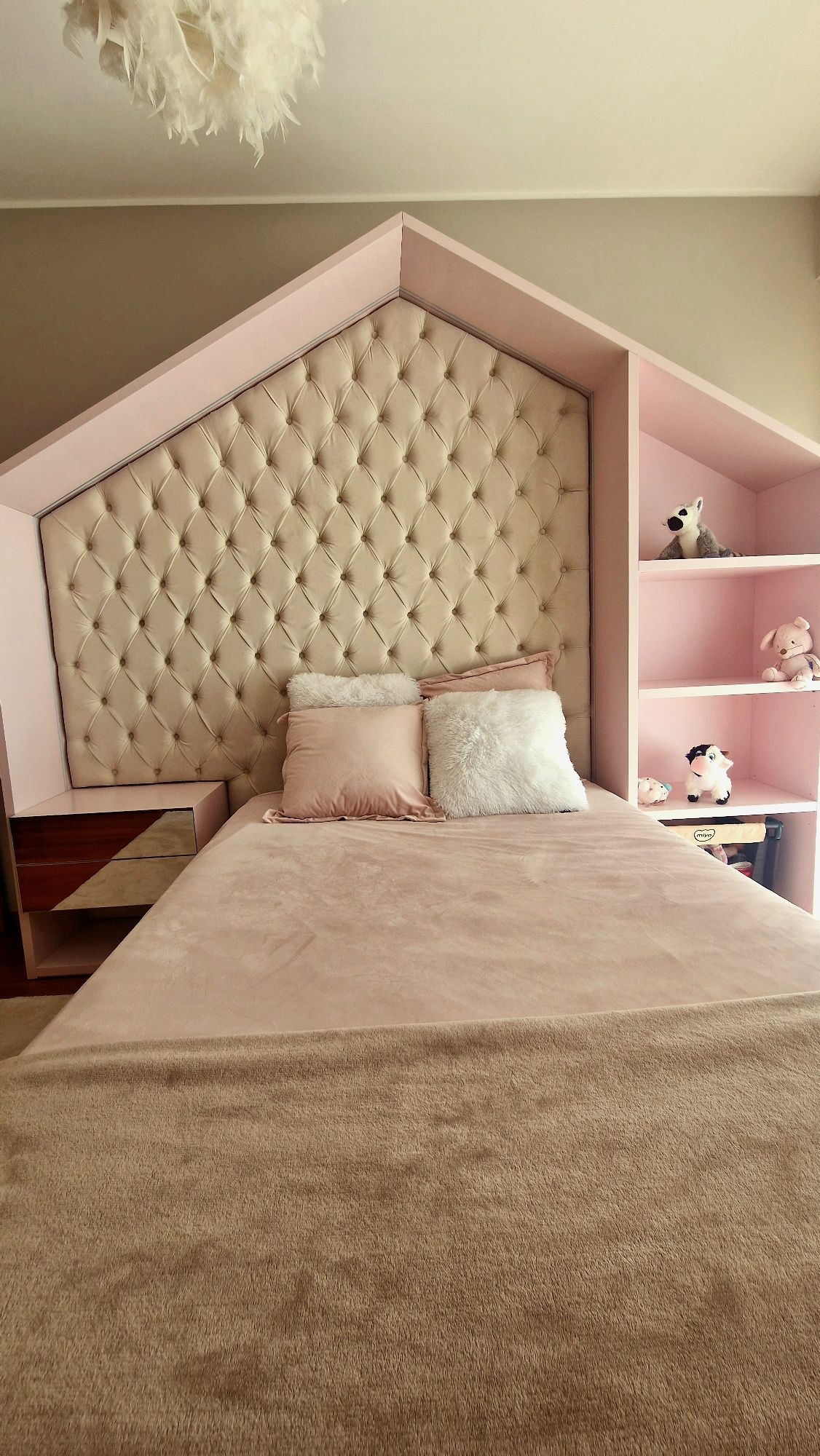CAMA Menina nova