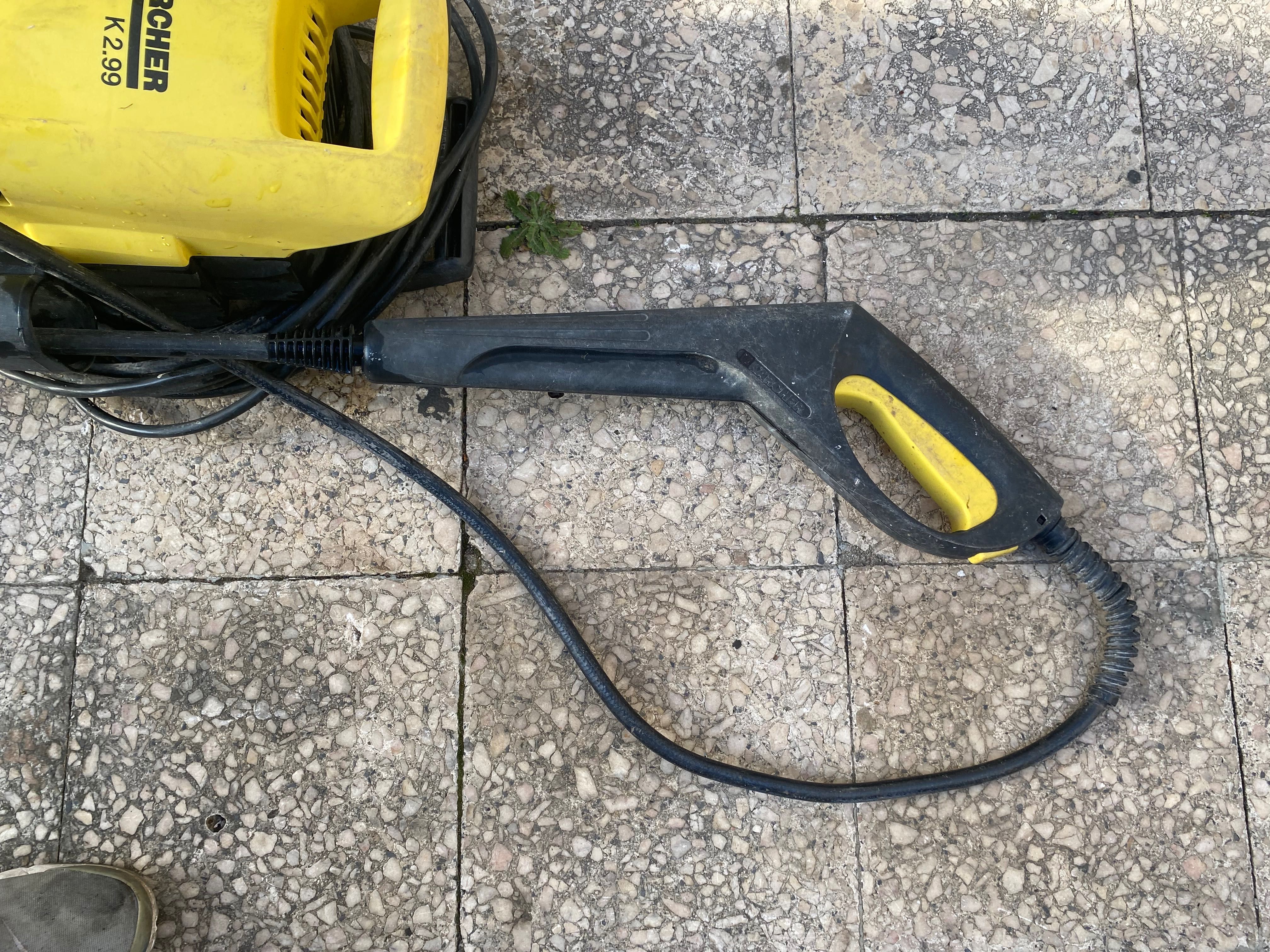 Lavadora karcher k2.99 para peças com mangueira e lança
