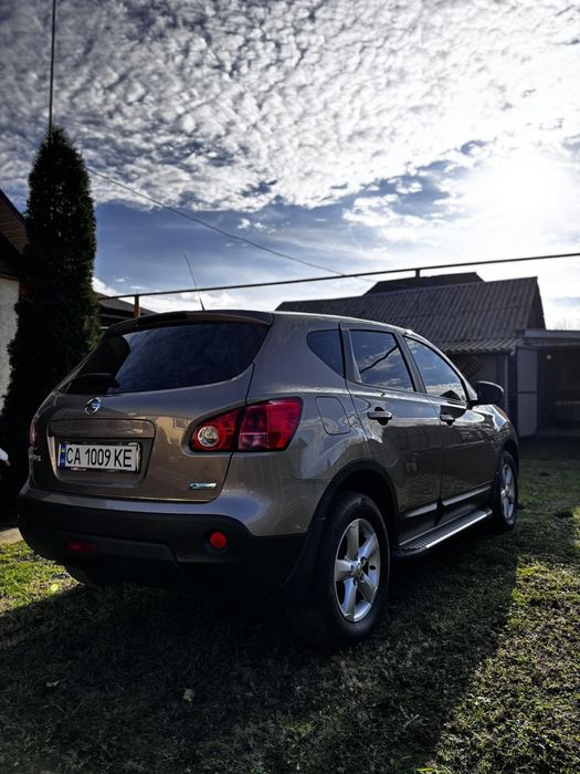 Продам Nissan Qashqai