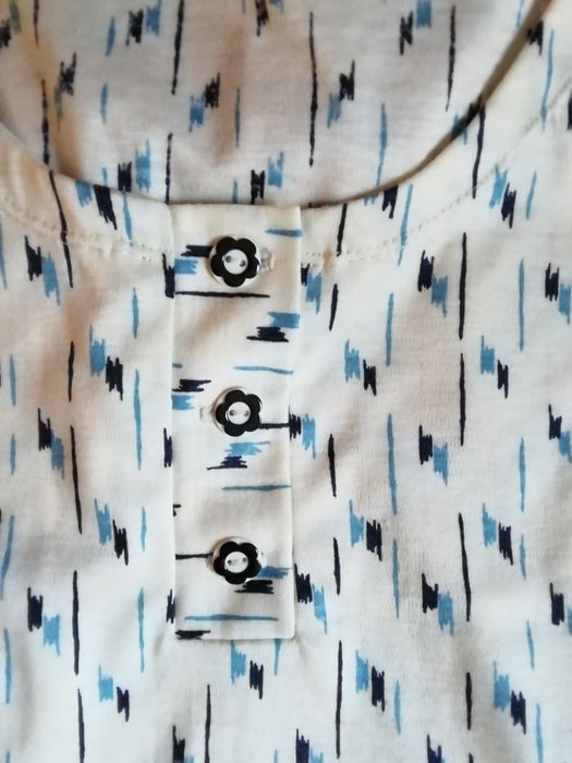 Женская  футболка