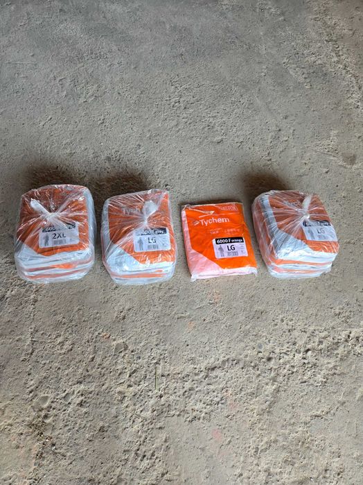 Kombinezon Chemoodporny TYCHEM