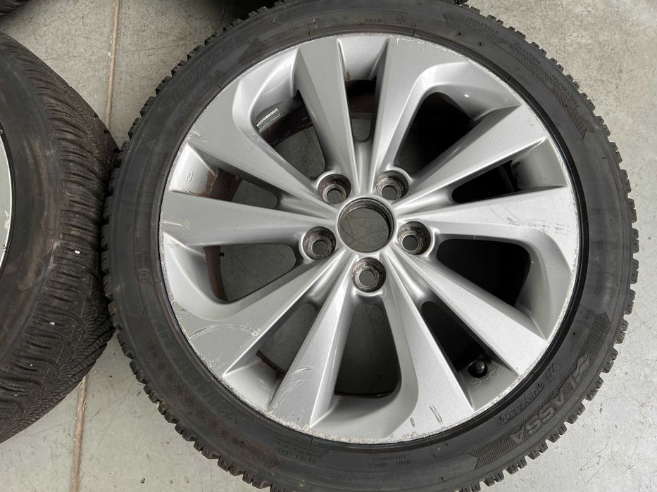 Koła felgi Toyota Auris II 7J ET50 17" 5x114,3