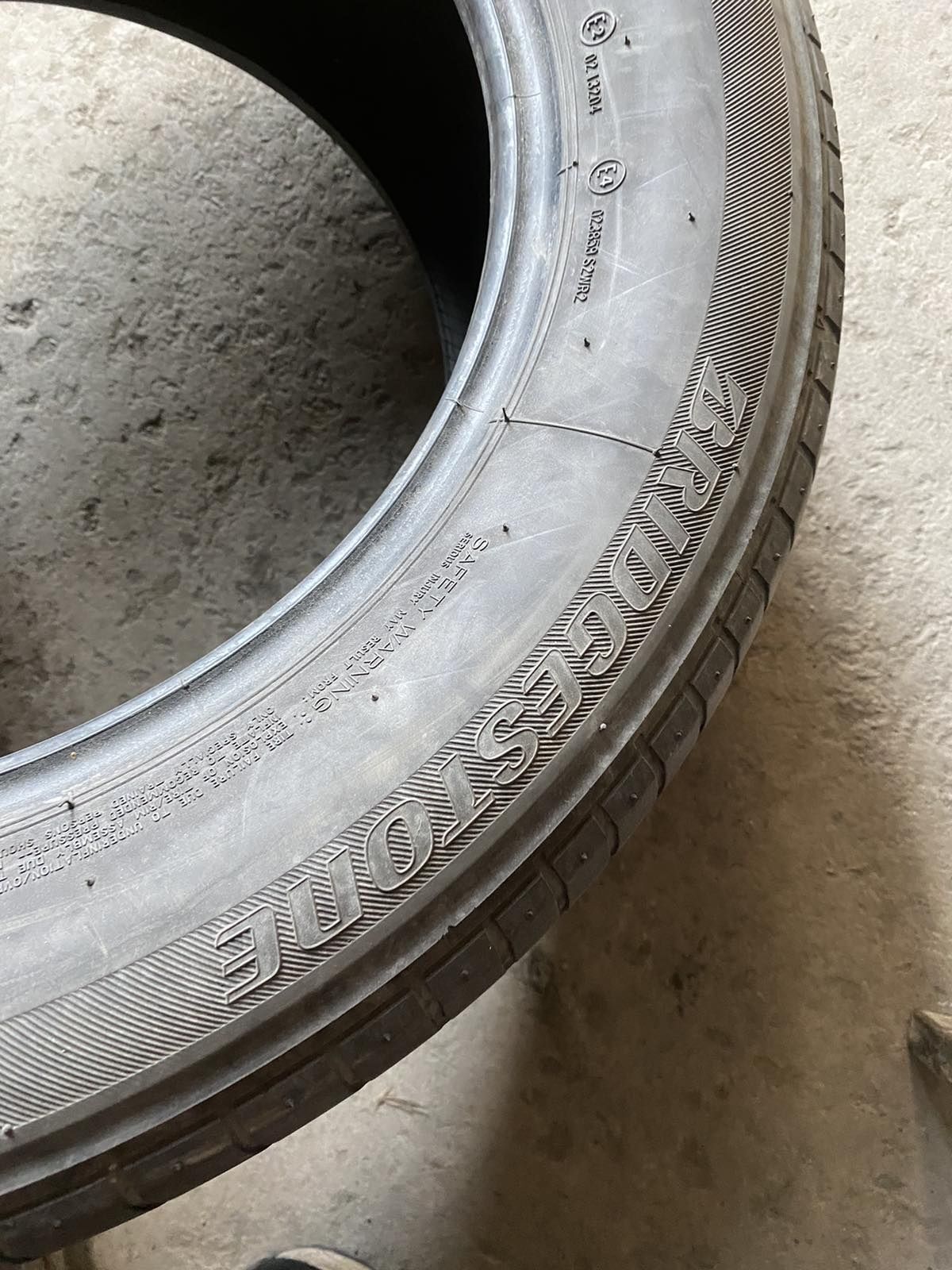 235.55.17 Bridgestone 2шт лето БУ склад шины резина из Европы 55 R17