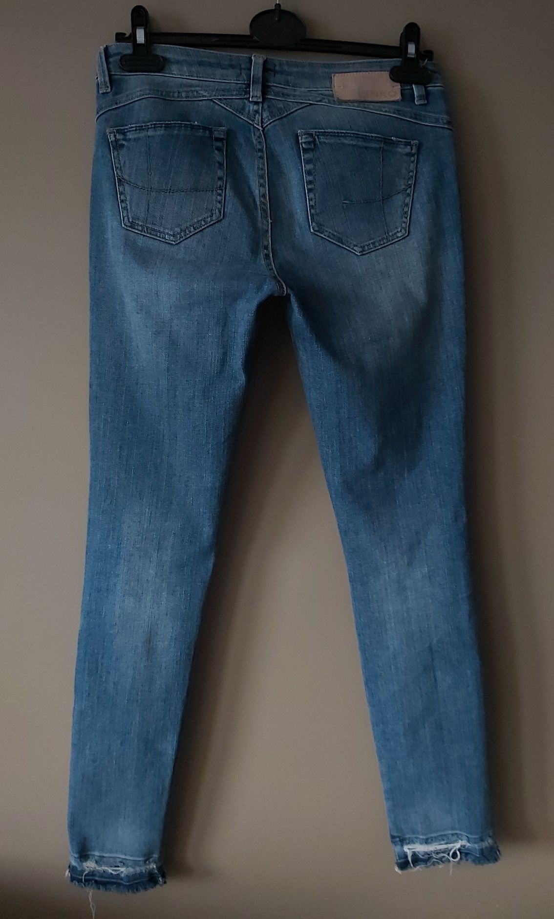 PINKO spodnie jeansowe rozmiar 27  S-M