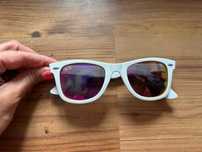 Białe okulary przeciwsłoneczne Ray Ban LE50054 M