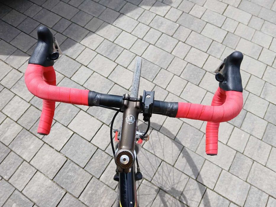 Rower szosowy Shockblaze Irony made in Italy nowy napęd alu campagnolo