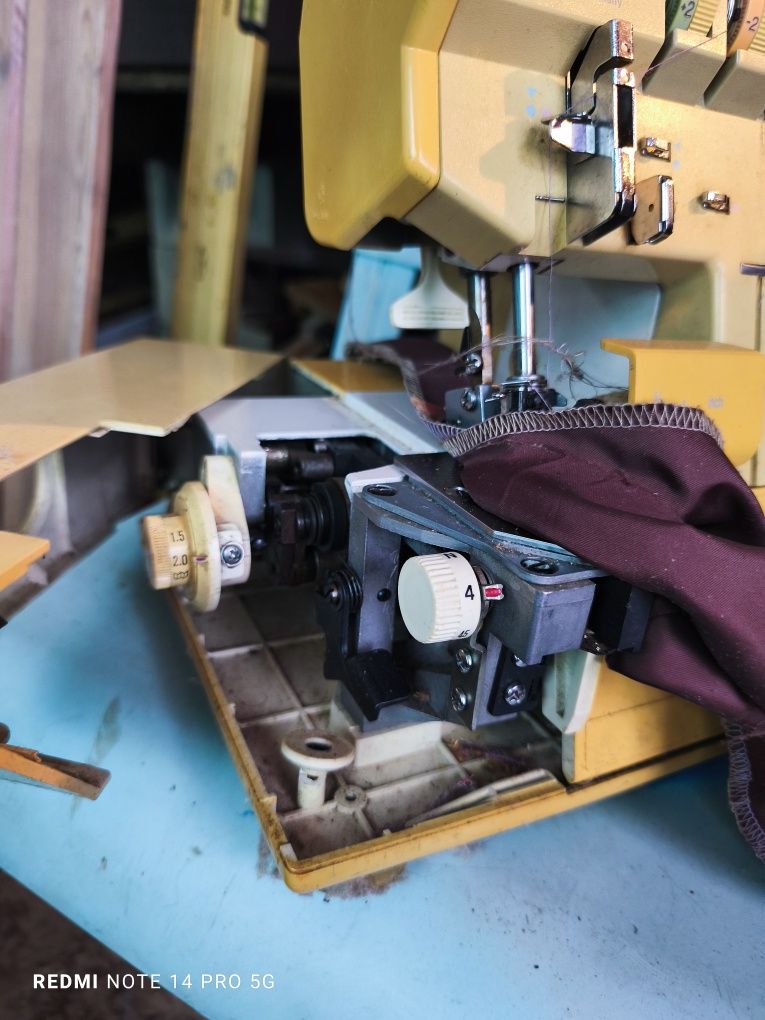 Sprzedam overlock renomowanej niemieckiej firmy  Pfaff
