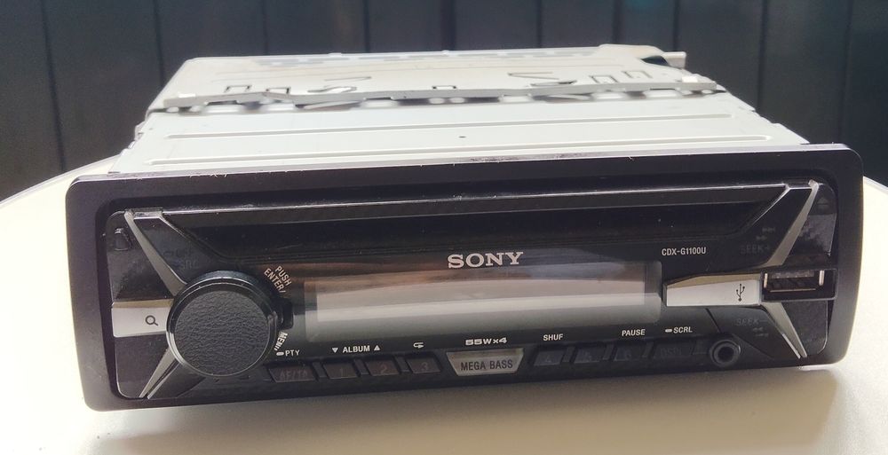 Rádio Sony GDX-G1100U + Rádio Tevion