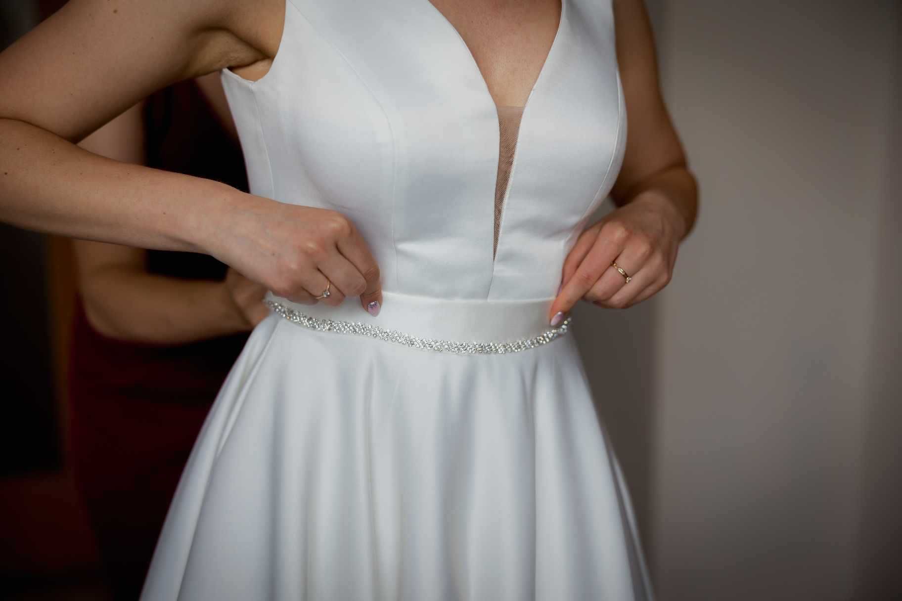 Efektowna suknia ślubna