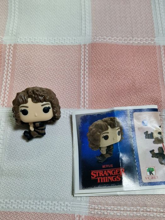 Brinde Stranger Things - Nancy