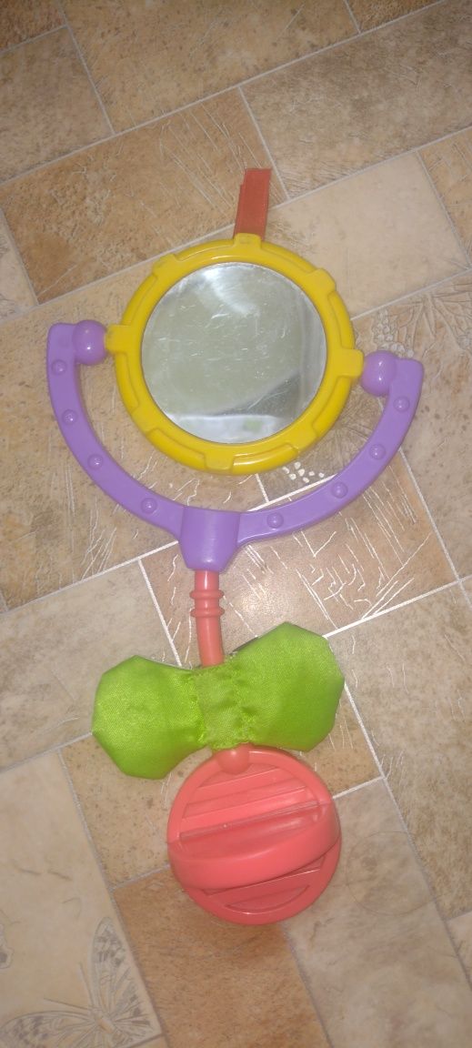 Погремушка с зеркальцем развивающая игрушка грызунок прорезыватель
