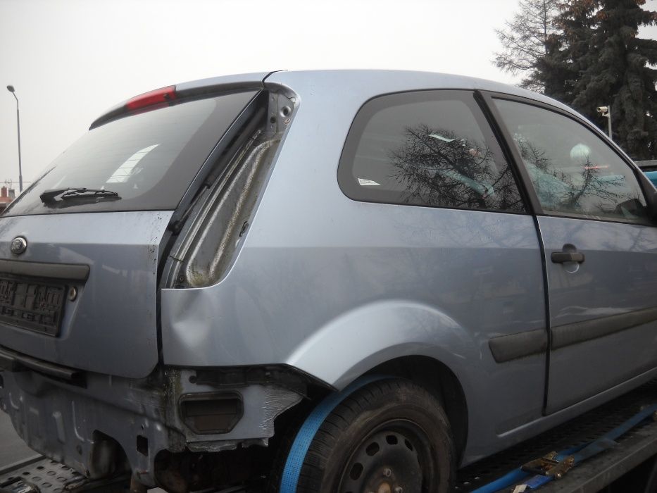 Ford Fiesta MK6 po lifcie 3drzwi 1.4 benzyna 16V 80KM na części