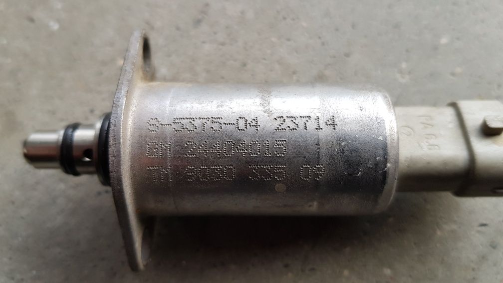 Regulator zawór ciśnienia paliwa z22yh 2.2 direct opel vectra benzyna