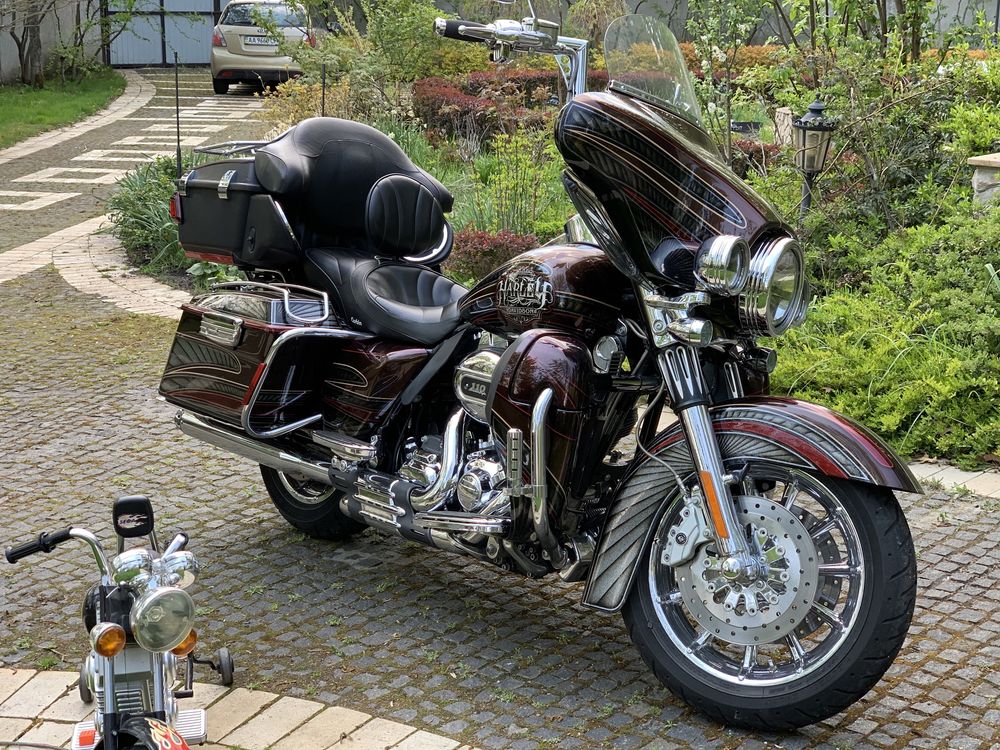 Harley Davidson Electra Glide CVO