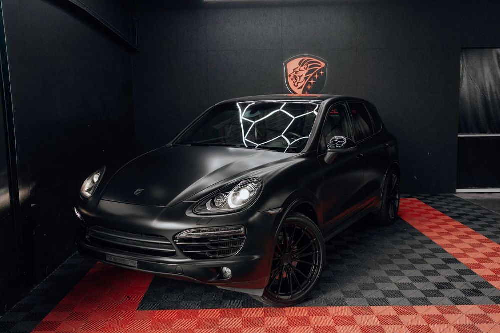 Porsche Cayenne Diesel Platinum Edition