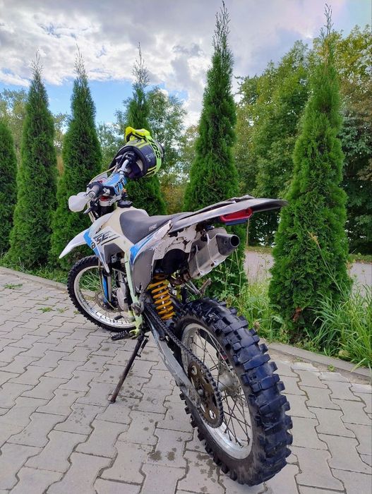 Продам BSE J3D 2020 250 ENDURO