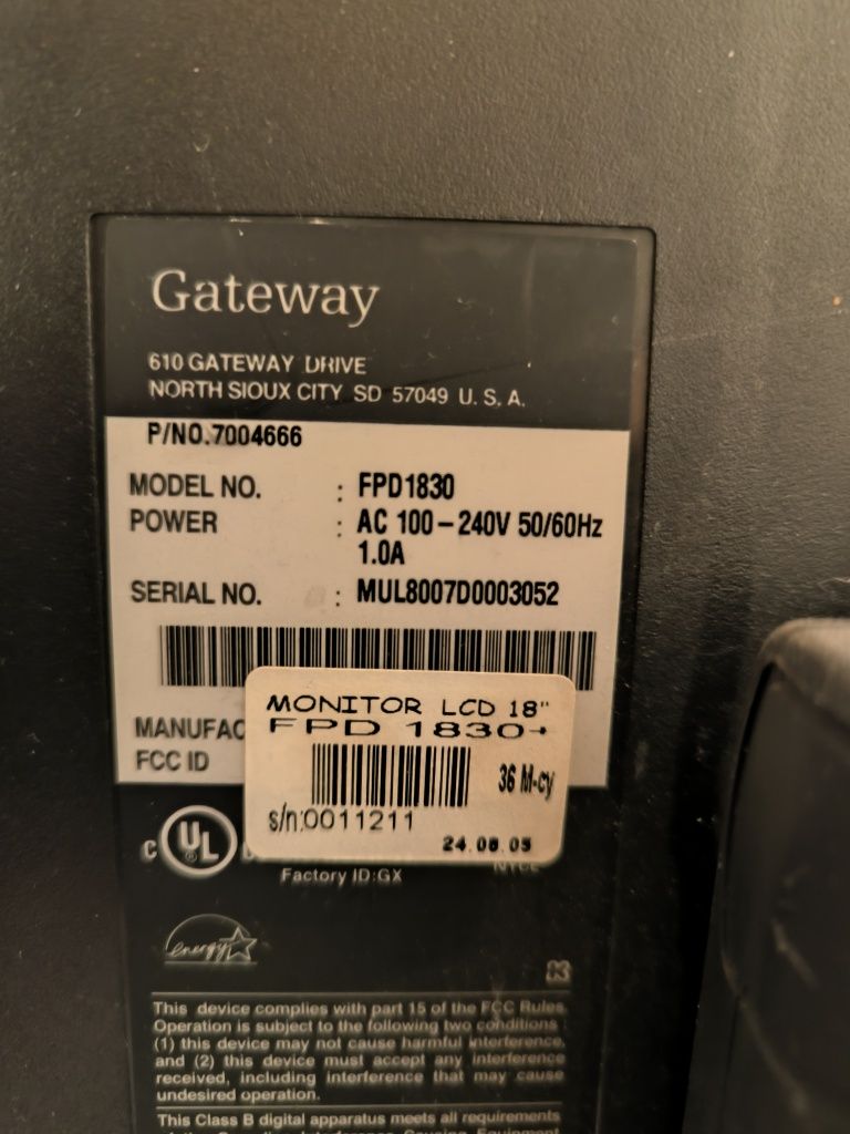 Monitor Gateway FPD1830 D-Sub, DVI