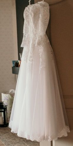 Sukienka ślubna biała