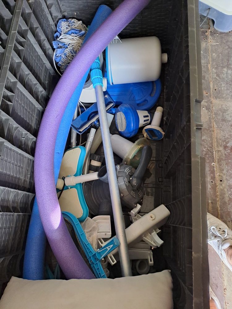 Basen INTEX stelażowy 9,75 x 4,88 x 1,32 z pompa