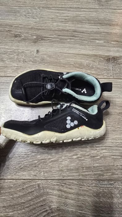 Продам анатомічні кросівки Vivobarefoot