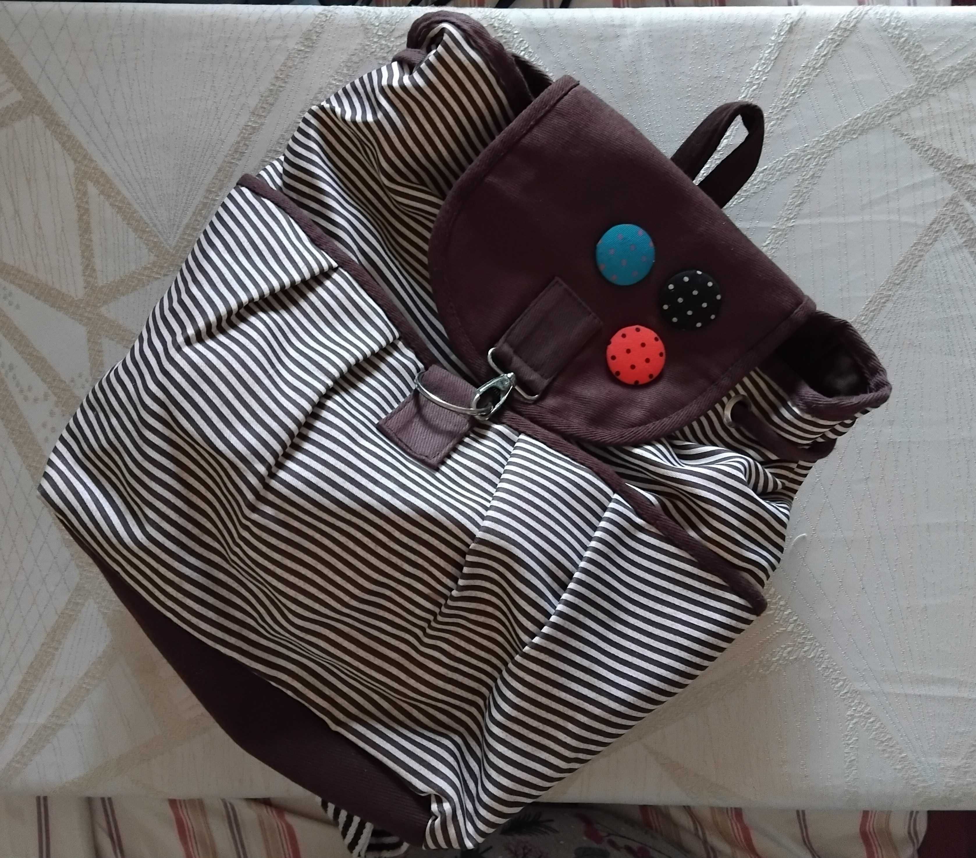 Mochila adolescente