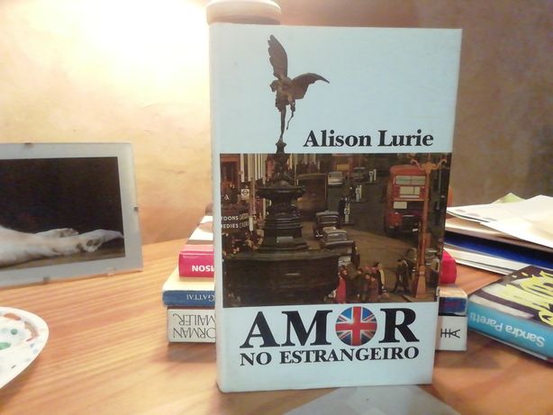 Amor no estrangeiro de Alison Lurie