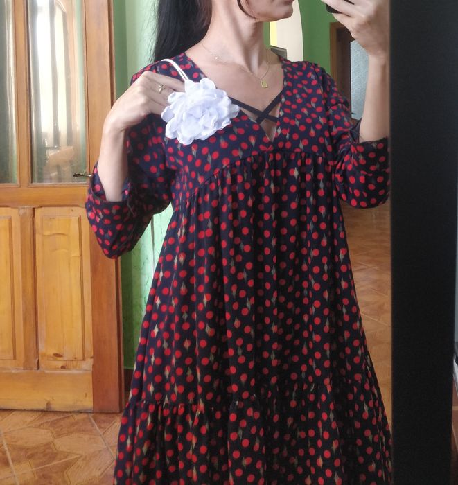 Чокер квітка на шию, прикрасити одежу цветок на шею. Весілля Девичник