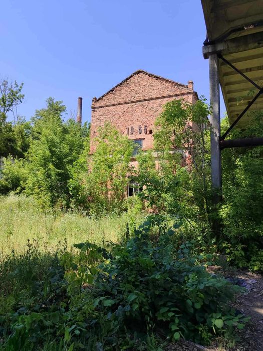 (3) Продам приміщення с.Вендичани Могилів-Подільський р-н 0925