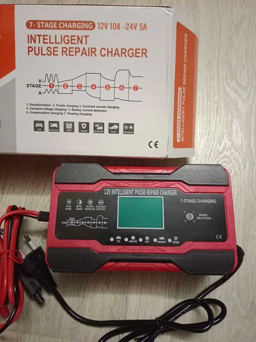 Зарядний пристрій 12V 10A