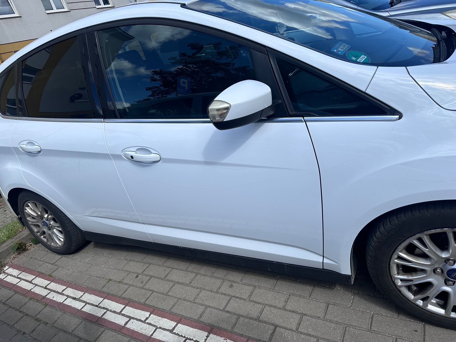 Ford C-MAX C-Max z kamerą cofania