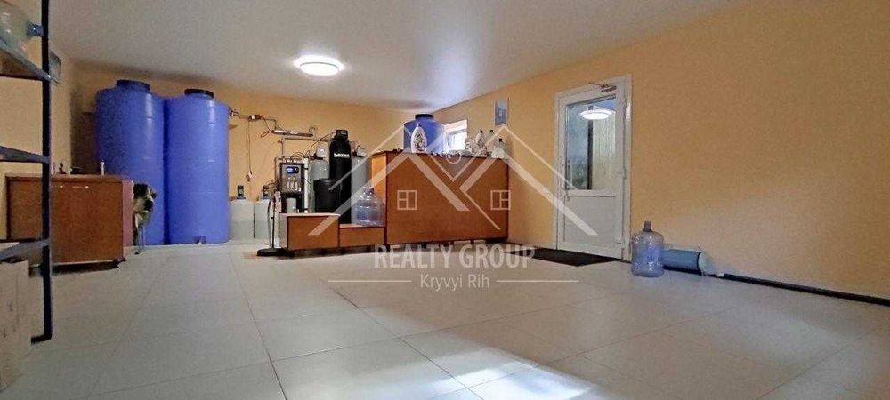Продається діючий бізнес з приватизованим приміщенням (60 м²)