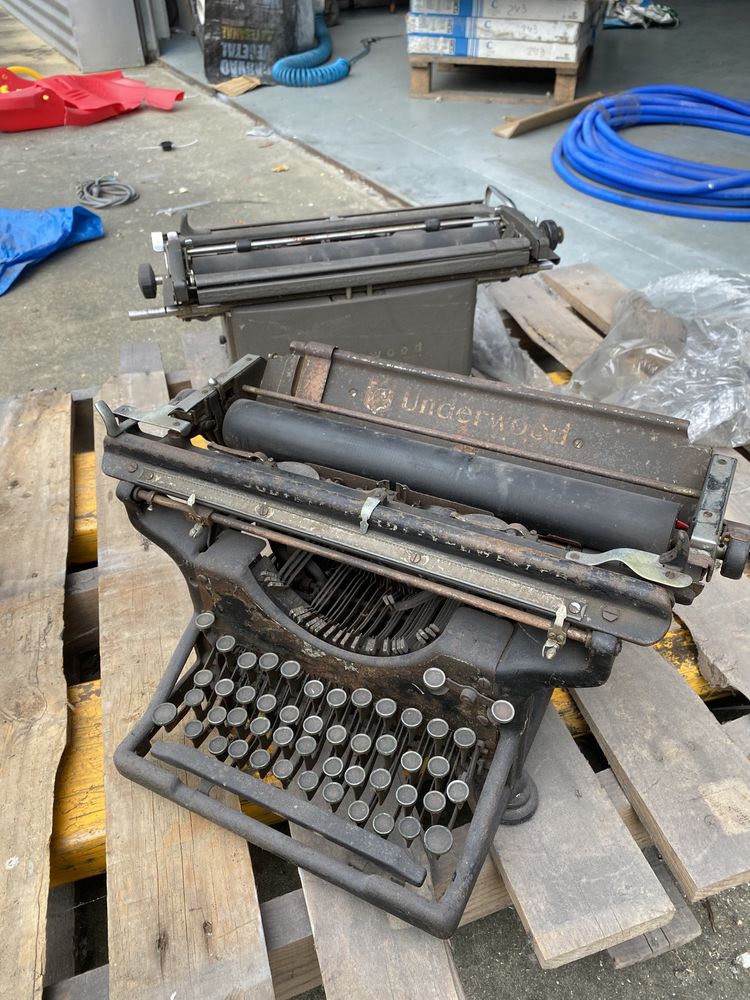 Maquina de Escrever underwood japy usadas