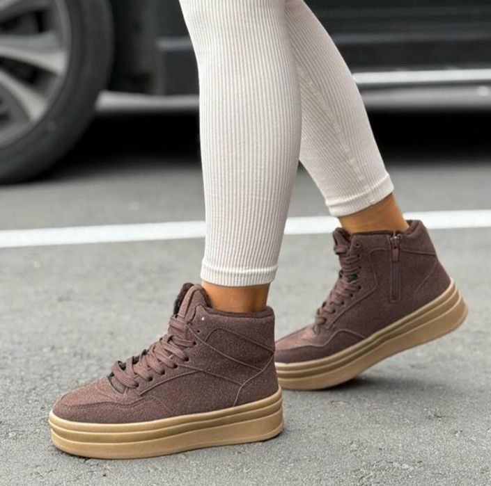 Зимові черевики кросівки хайтопи